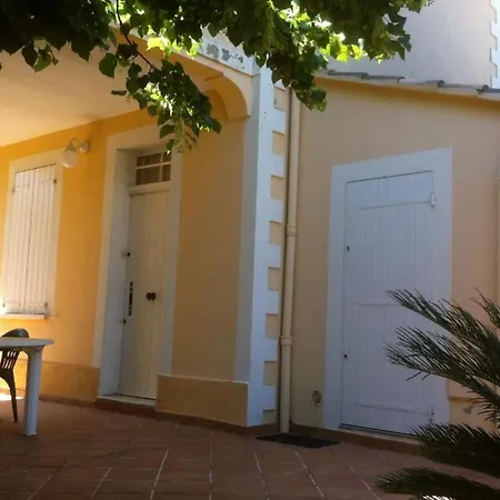 Σπίτι διακοπών Garden House 5 Mins From Port Sanary-sur-Mer